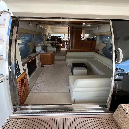 Botel Ekoseyachting *